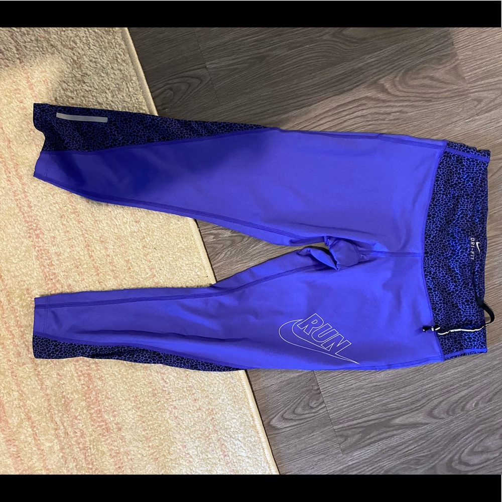 Nike leggings